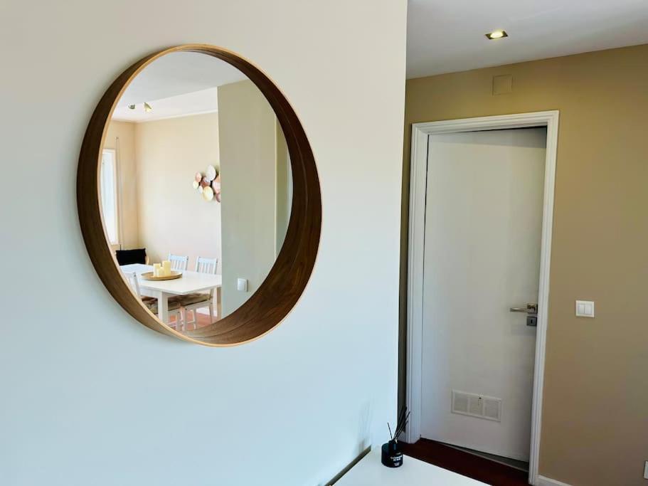 Renovado Com Ac, 2 Wc Completos, Terraco E Garagem Lejlighed Porto Eksteriør billede