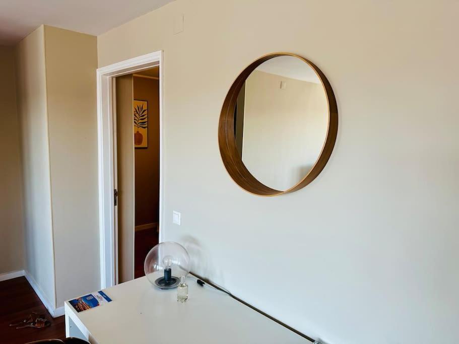 Renovado Com Ac, 2 Wc Completos, Terraco E Garagem Lejlighed Porto Eksteriør billede